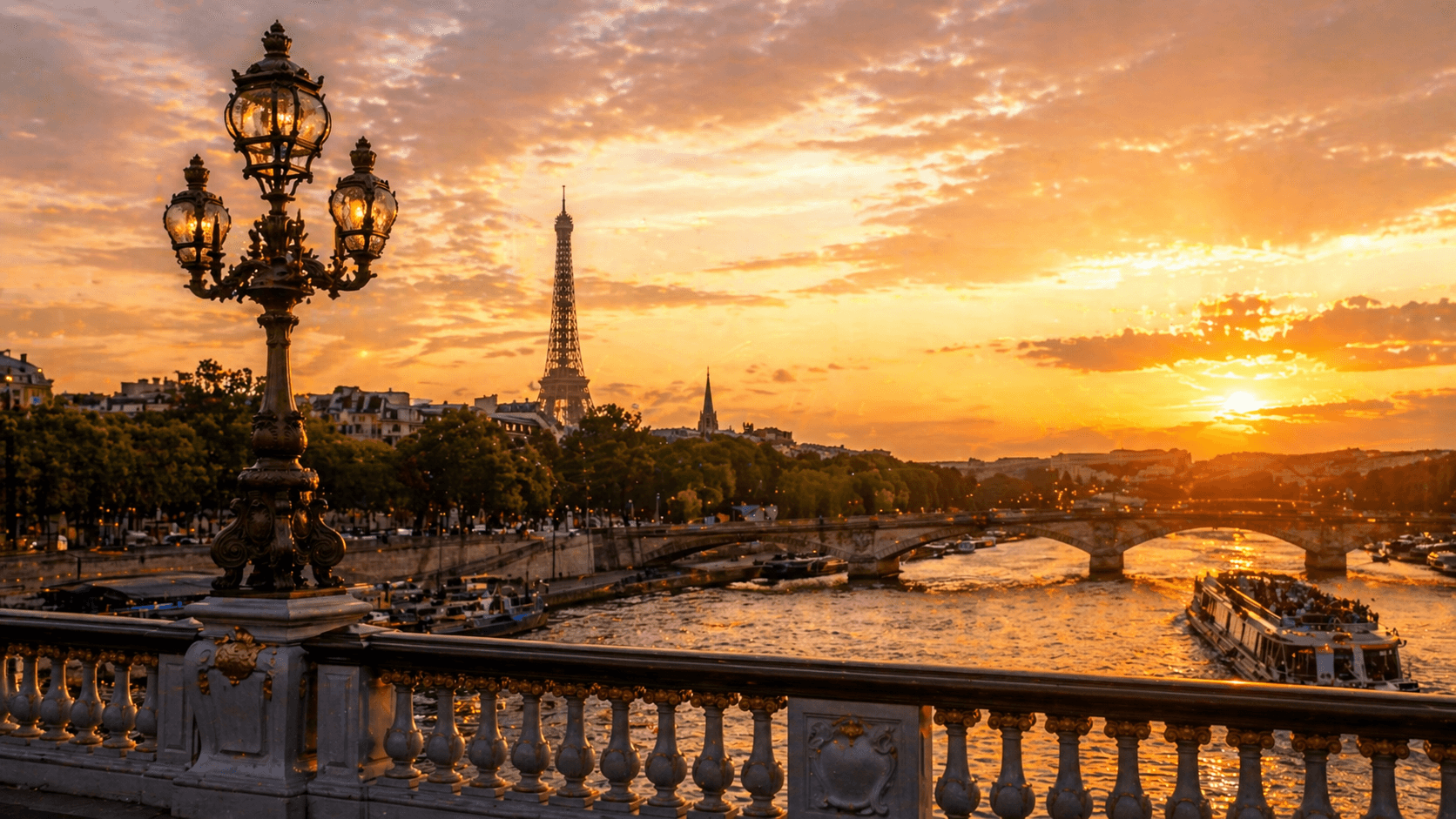 Paris luxury travel guide